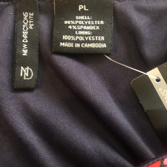 Dress - Picture 2 of 4